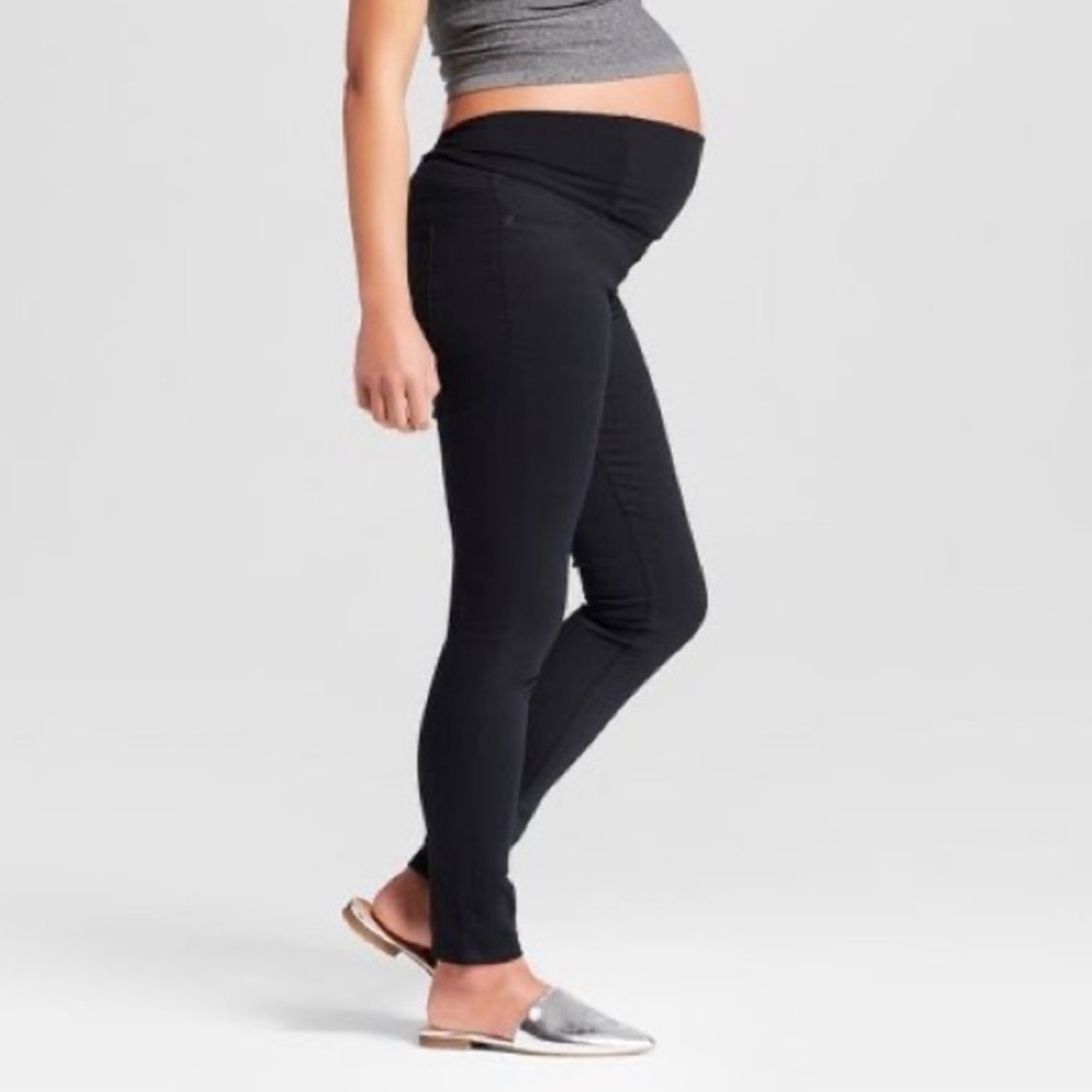 Ingrid & Isabel Skinny Jeans Black 6 Maternity - Picture 1 of 6